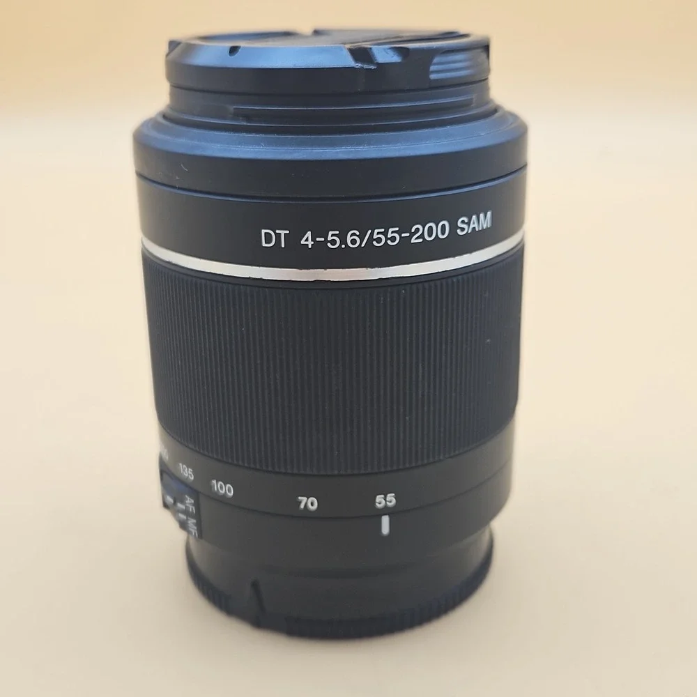 Sony SAL 55-200mm f/4.0-5.6 DT Lens With Lens Caps SAL55200-2 Camera Lens